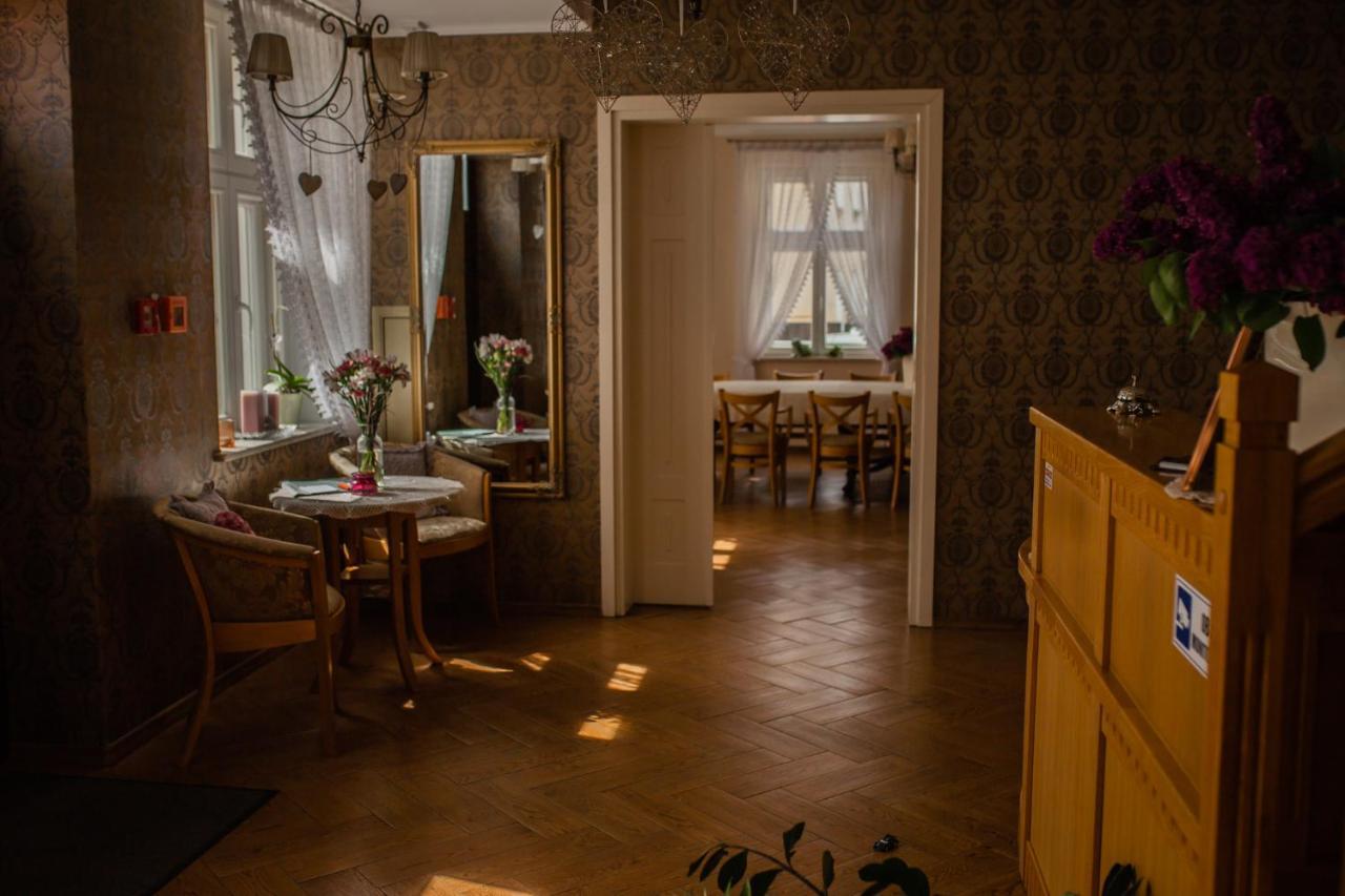 Hotel Przedzamcze Dzialdowo Ngoại thất bức ảnh