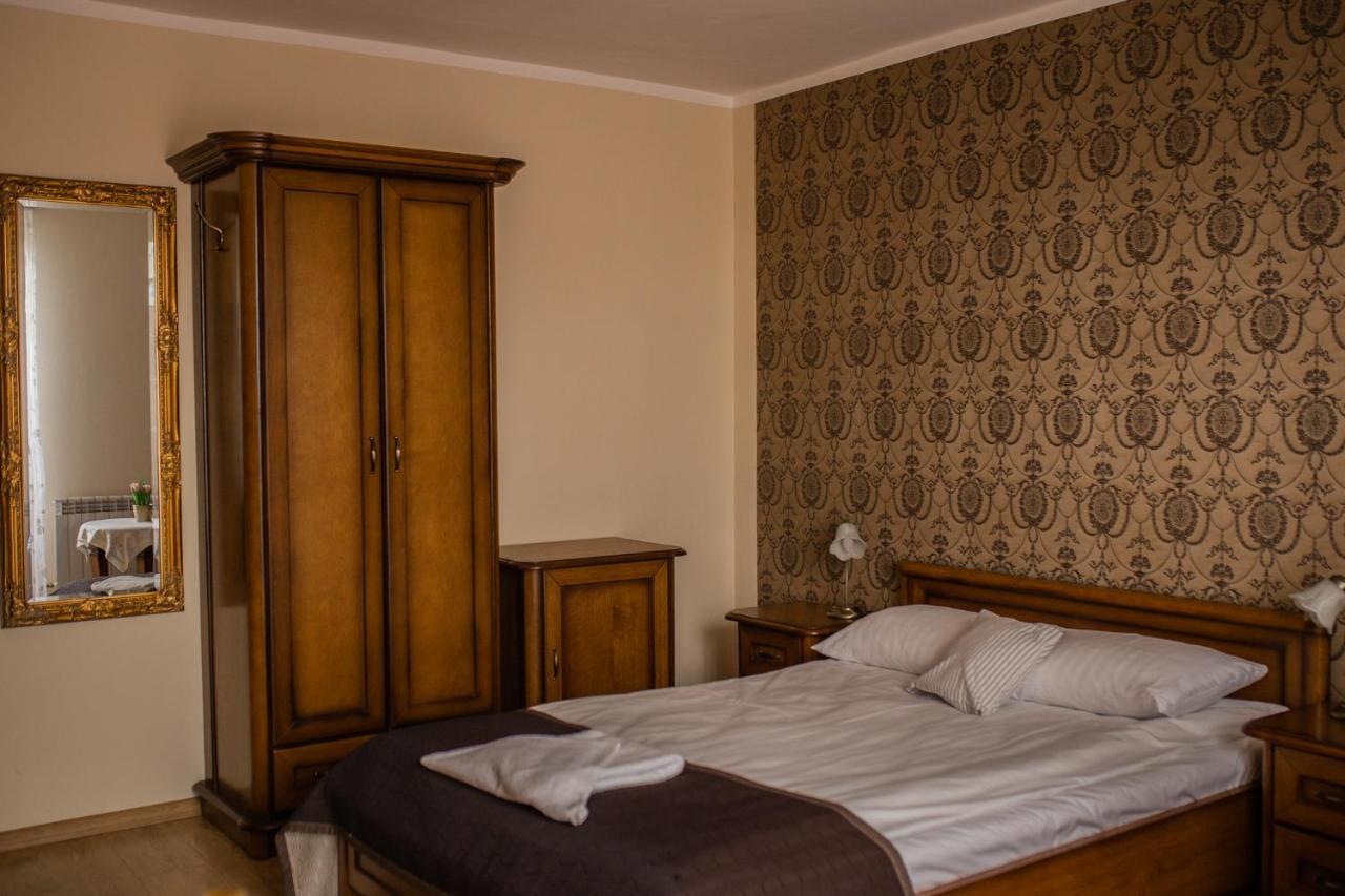 Hotel Przedzamcze Dzialdowo Ngoại thất bức ảnh