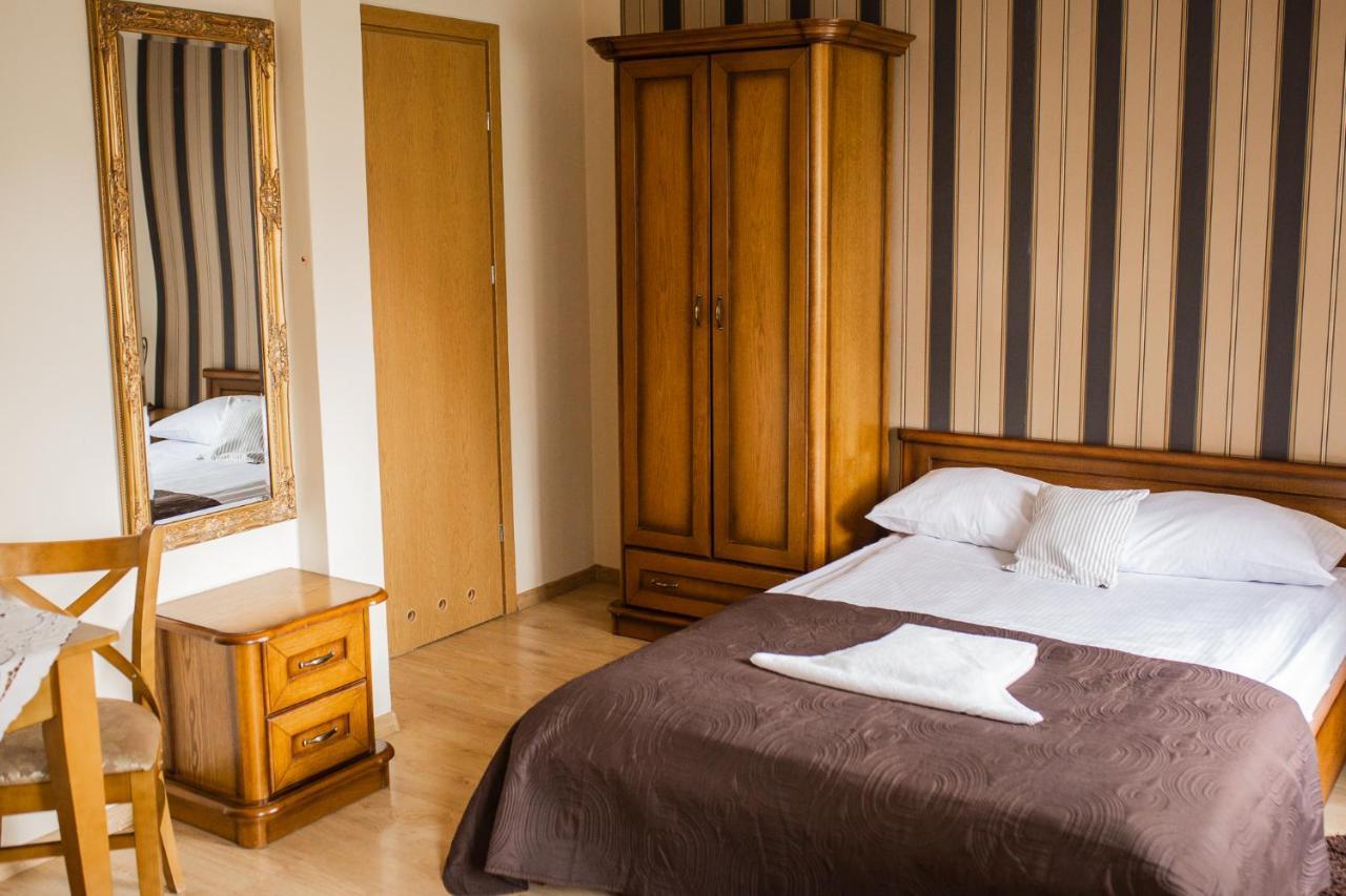 Hotel Przedzamcze Dzialdowo Ngoại thất bức ảnh