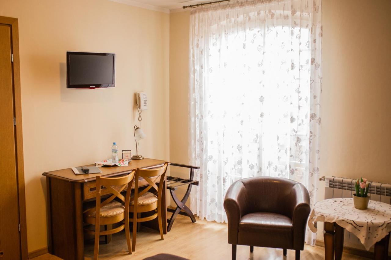 Hotel Przedzamcze Dzialdowo Ngoại thất bức ảnh